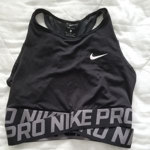 Nike Pro Crop Top